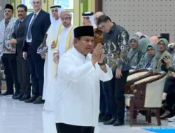 Prabowo Subianto Ingatkan Masyarakat Waspada Terhadap Manipulasi Buzzer Asing di Media Sosial