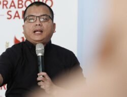 Denny Indrayana Sebut Dokumen Pendidikan Gibran Hanya Penyetaraan