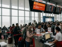 Penerbangan Batal Akibat Kabut Asap, Penumpang Lion Group Tegang di Bandara