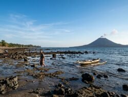 Klarifikasi BMKG Terkait Video Viral Air Laut Surut di Kawasan Gunung Anak Krakatau