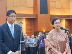 Sri Mulyani dan Purbaya Dikabarkan Terkena Reshuffle Mendadak Saat Rapat