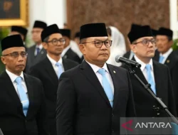 Prabowo Subianto Resmi Lantik Dudung Abdurachman sebagai Menko Polkam