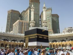 Pemerintah Malaysia Minta Warganya Tunda Umrah Akibat Krisis Keamanan