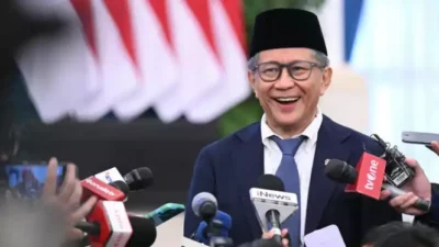 Rocky Gerung Beri Tugas Khusus ke Syahganda Nainggolan untuk Pulihkan Nama Baik
