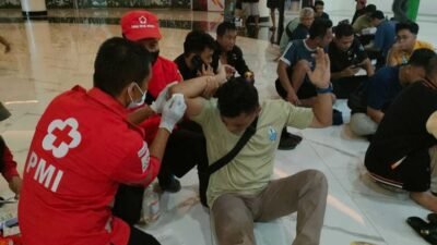 Seluruh Penumpang dan Awak KMP Batumandi Berhasil Dievakuasi Setelah Alami Kebakaran