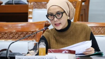 DPR Prioritaskan Keselamatan Warga dan Kelestarian Satwa dalam Penanganan Karhutla