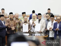 DPR Proyeksi Penurunan Biaya Haji 2027 Lewat Pengelolaan BP Haji