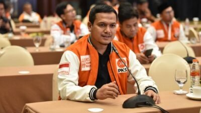 PKS Desak DPR Cermati Putusan MK Terkait Legalitas Ijazah Gibran