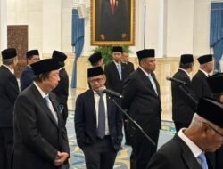 Presiden Prabowo Subianto Resmi Lantik Rocky Gerung Sebagai Anggota Wantimpres