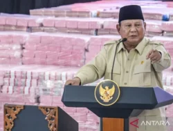 Prabowo Subianto Tegaskan Seluruh Kebijakan Pemerintah Wajib Berpihak pada Rakyat